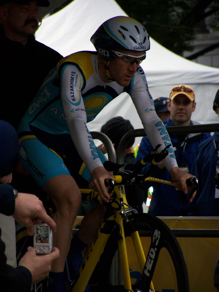 Levi Leipheimer awaiting to start time for the time trial