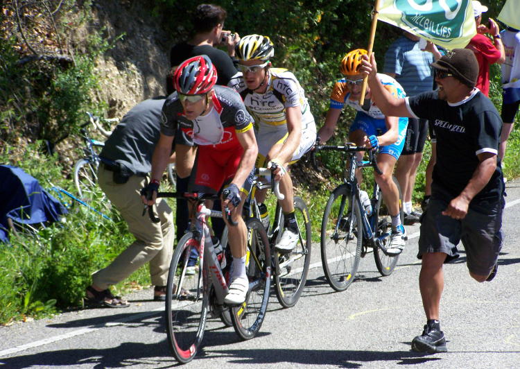 Lance Armstrong is the second racer and Christopher HORNER is third.